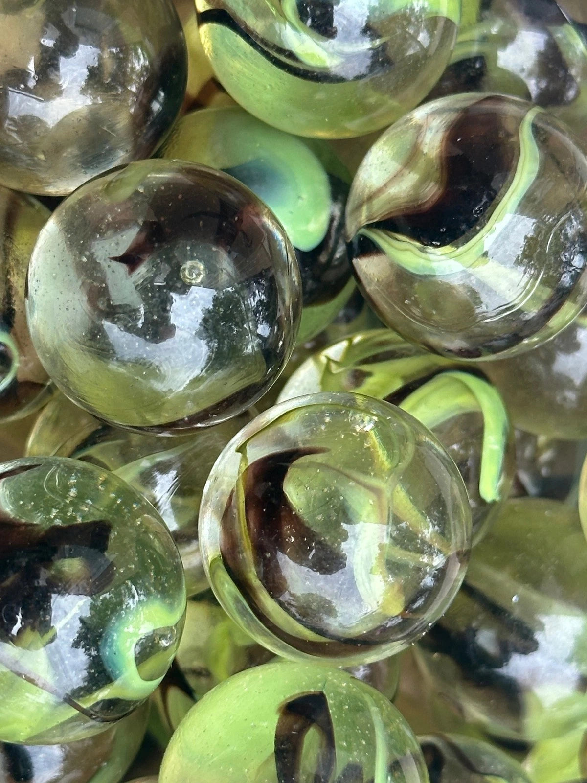 Lot of 5 COMMANDO Clear/Green/Brown Glass Marbles 25mm (1 inch) SHOOTER Taw
