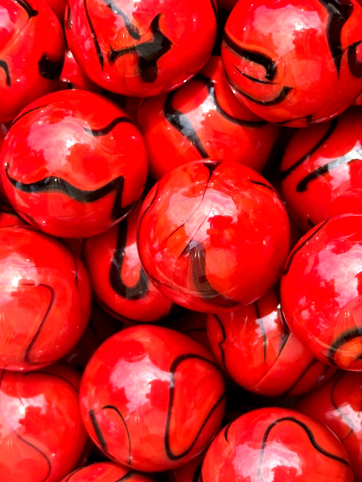 (Lot of 10) LADY BUG Red/Black Swirl Glass Marbles 22mm (7/8 inch) SHOOTER Taw Lot