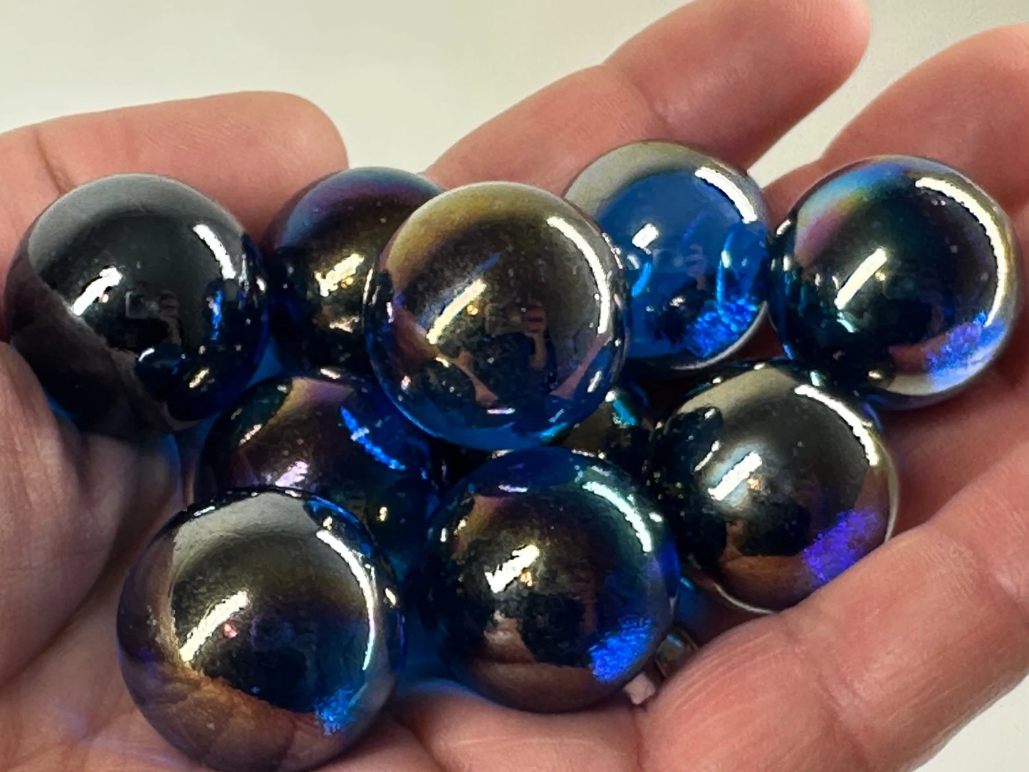 (Lot of 10) LUSTER BLUE Clear/Blue Iridescent Glass Marbles 22mm (7/8 inch) SHOOTER Taw Lot (Copy)