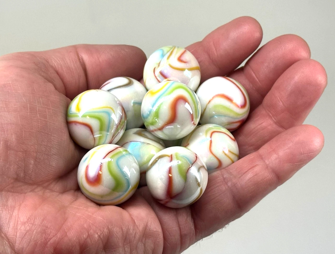 (Lot of 5) PANAMERICAN White/Red/Green/Blue/Yellow Iridescent Glass Marbles 22mm (7/8 inch) SHOOTER Taw Lot