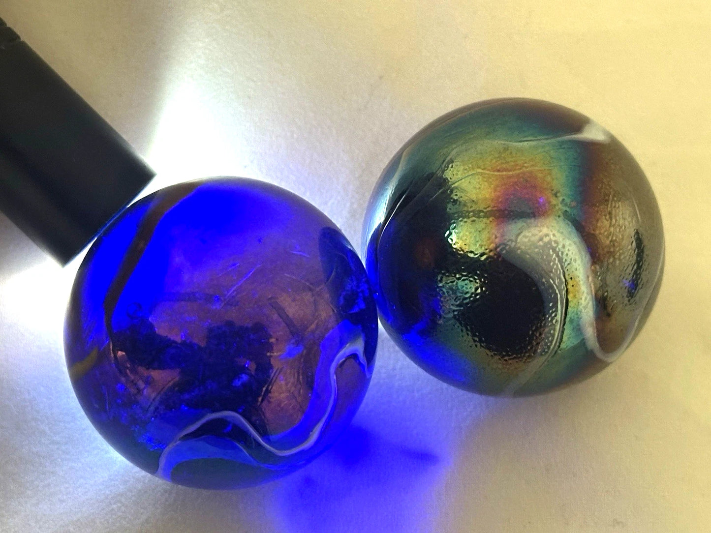 2 BOULDERS 35mm SNORKLE Glass Marbles