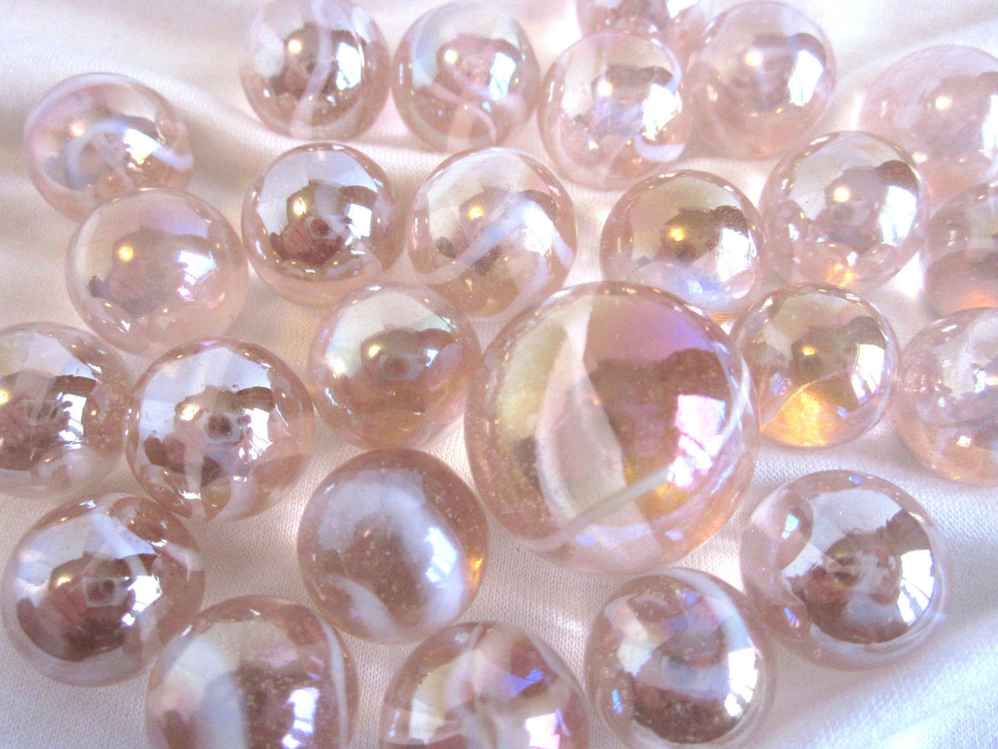 25-jellyfish-glass-marbles