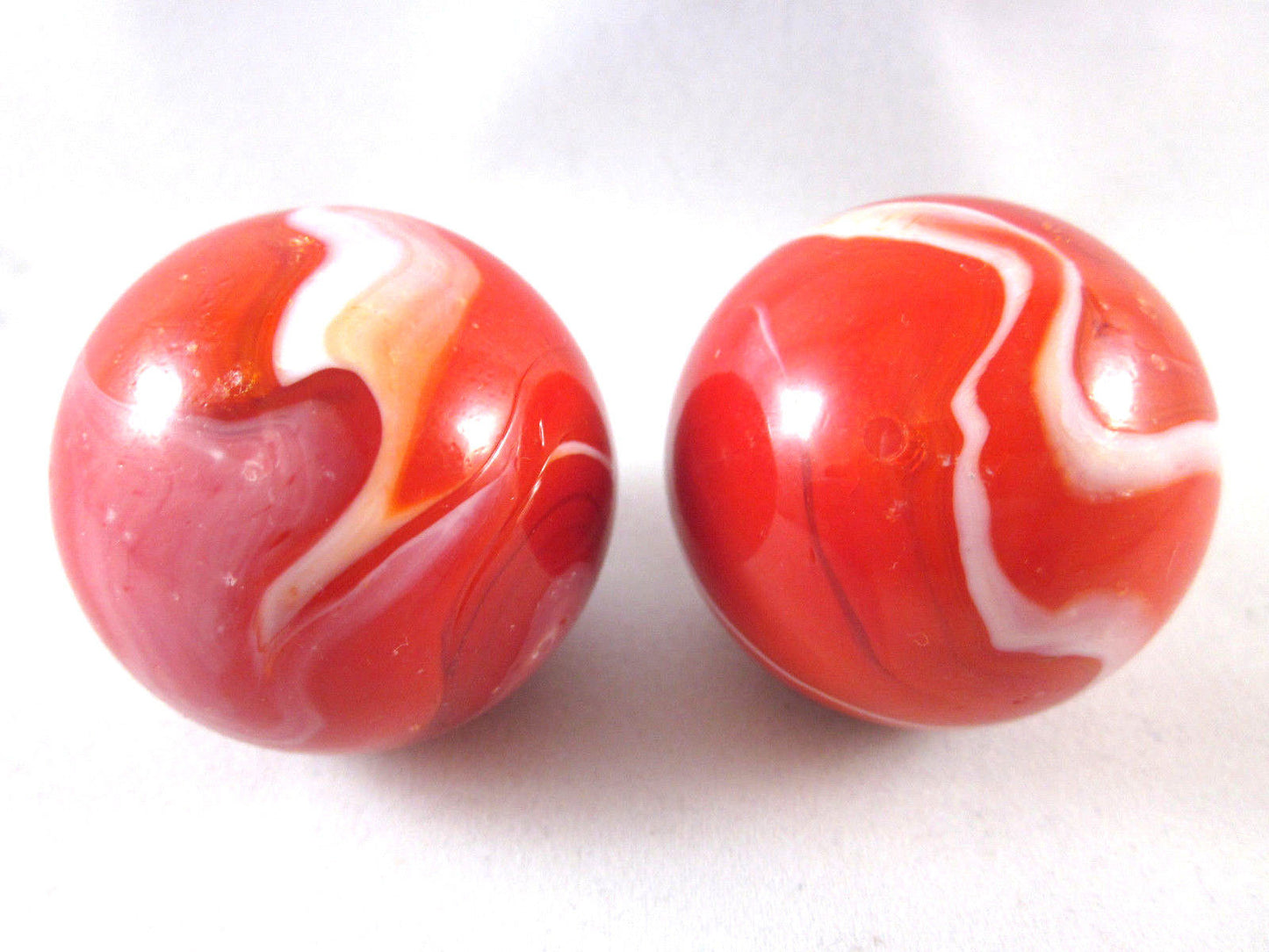 2 BOULDERS 35mm RED BEARD Glass Marbles