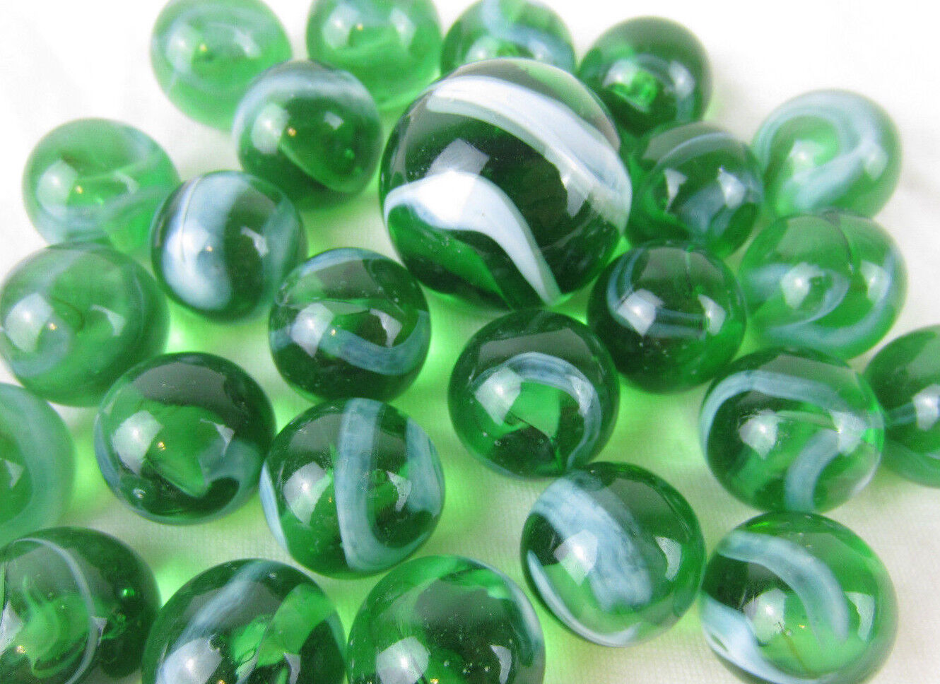 big-game-toys-25pc-enchanted-forest-glass-marbles