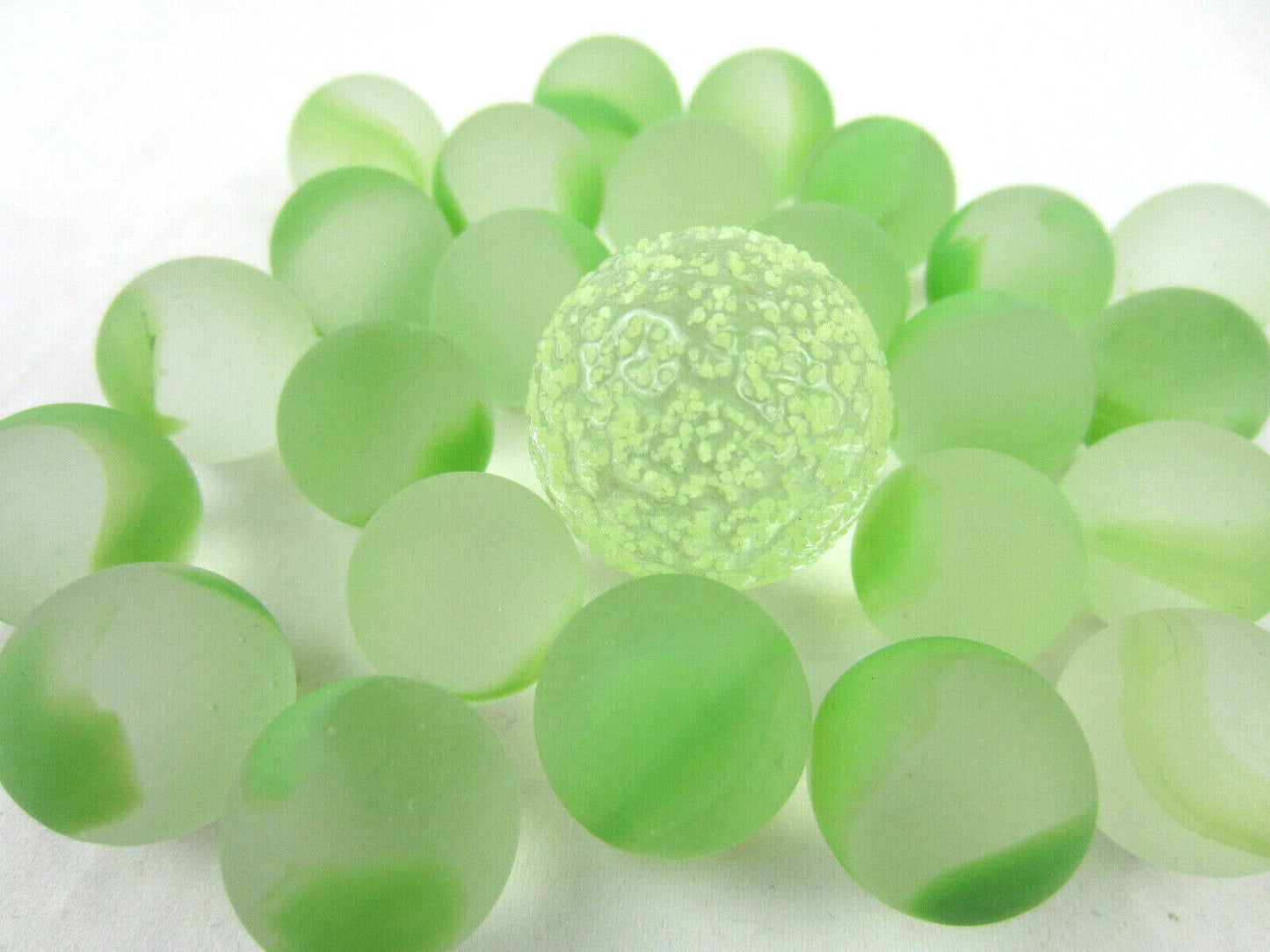 big-game-toys-25pc-moon-glow-glass-marbles