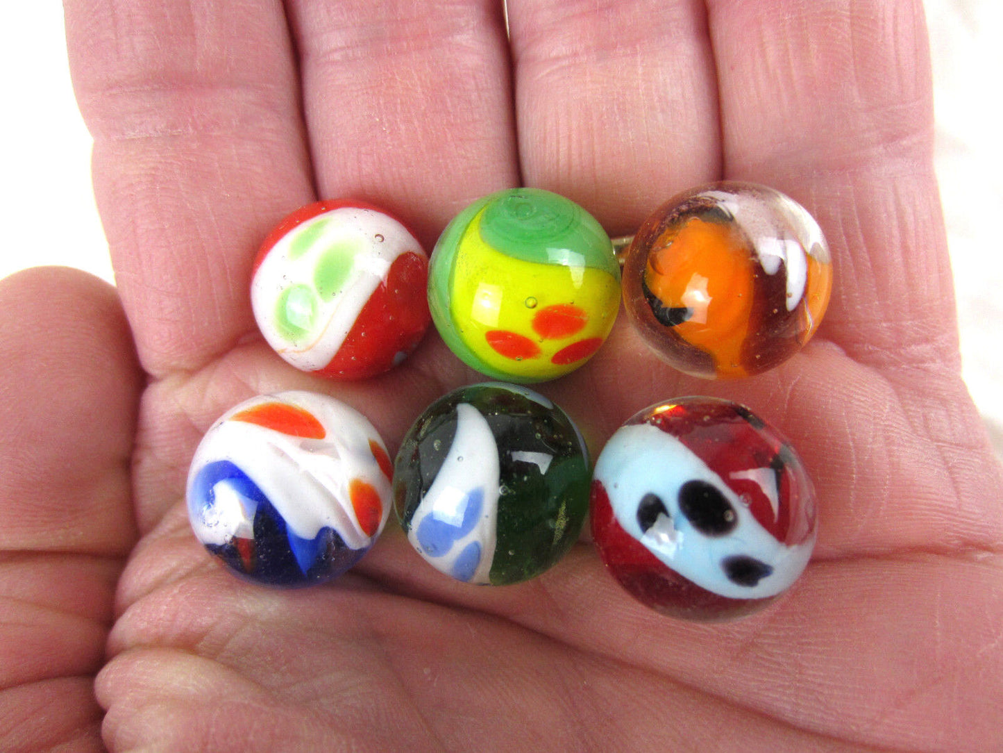 6-x-yin-yang-handmade-art-glass-collector-marble-16mm