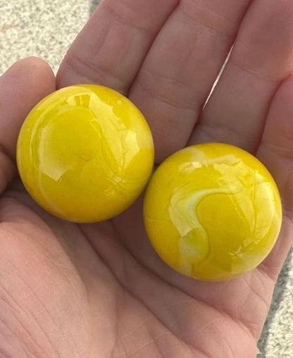 2 BOULDERS 35mm LEMON SORBET Glass Marbles