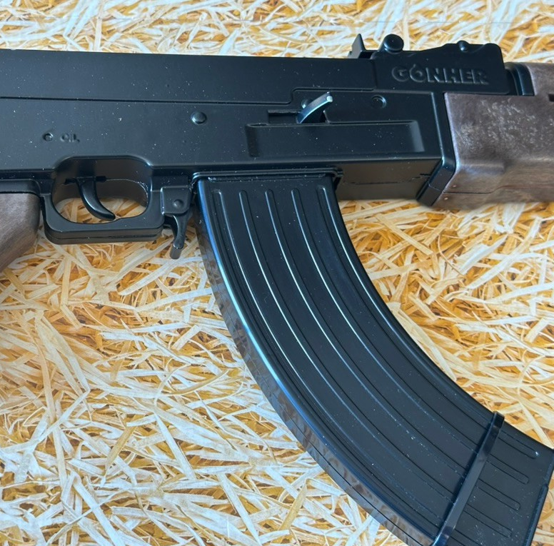 TOY Cap Gun AK-47 Russian Assault Rifle Kalashnikov AR Metal Gonher Spain Capgun