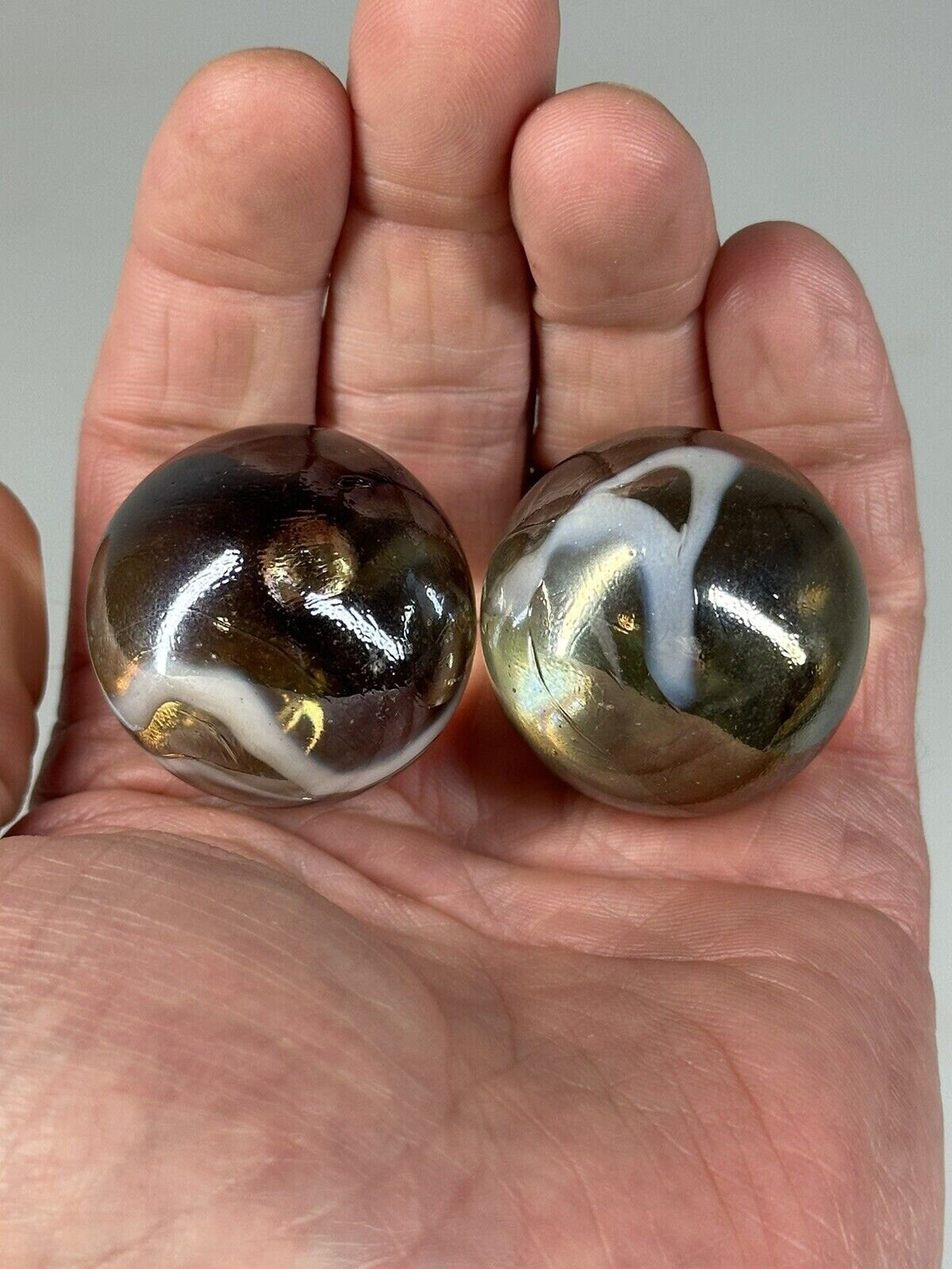 2 boulders 35mm POLAR BEAR Marbles Swirl White/Brown Glass LARGE