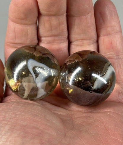 2 boulders 35mm POLAR BEAR Marbles Swirl White/Brown Glass LARGE