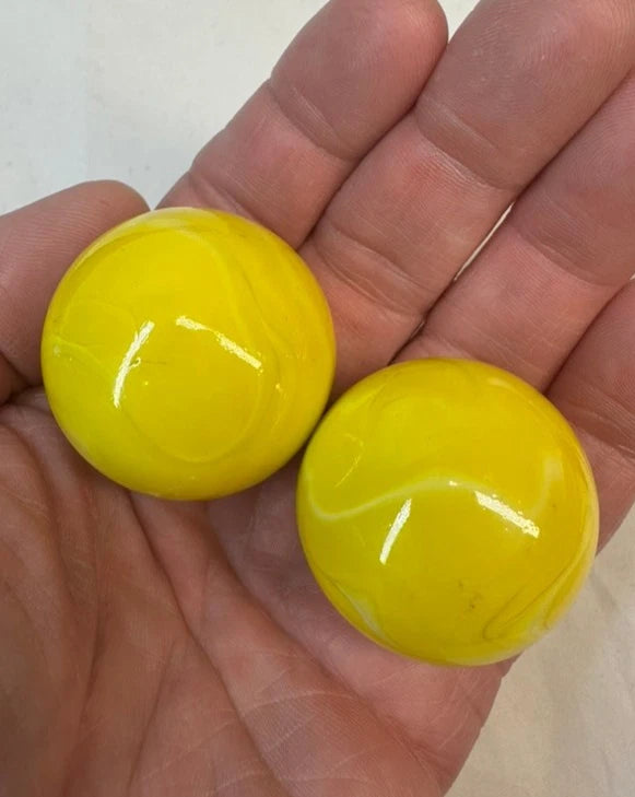2 BOULDERS 35mm LEMON SORBET Glass Marbles