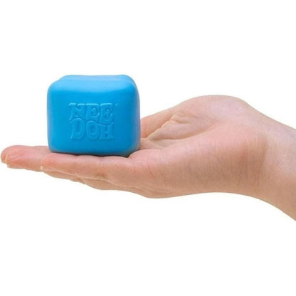 1 NeeDoh COLOR CHANGE CUBE Squishy Squeeze Toy