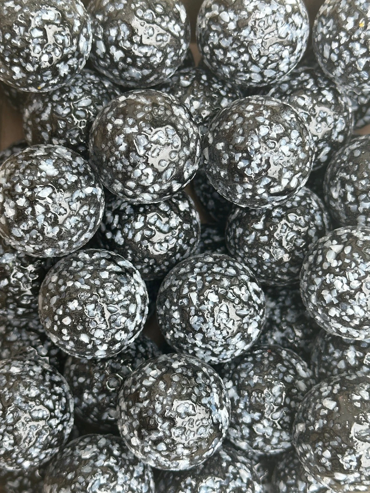 PORCUPINE Black/White Confetti Glass Marbles 25mm (1 inch) SHOOTER Taw Lot