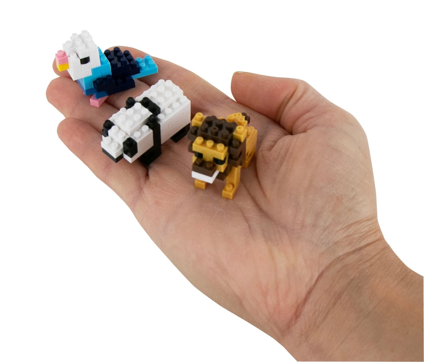 (1 pack) World's Smallest NANO BLOCK Panda, Lion, Parakeet Construction Toy Random