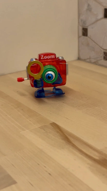 ZOOM Roving Eye Camera Detective Magnifying Glass Z-Wind-Up Toy TOMY