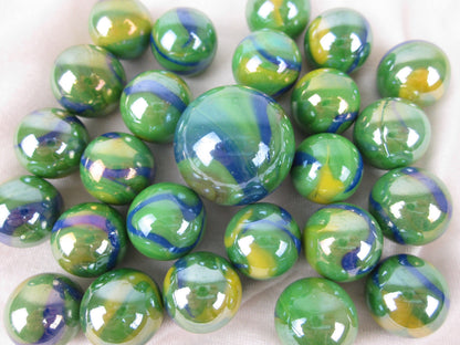 25-peacock-glass-marbles
