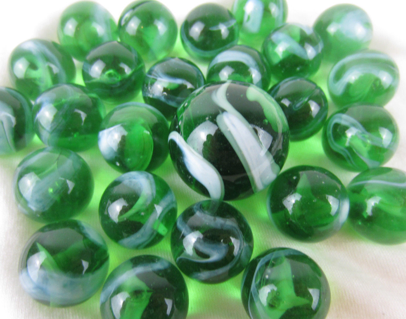 big-game-toys-25pc-enchanted-forest-glass-marbles