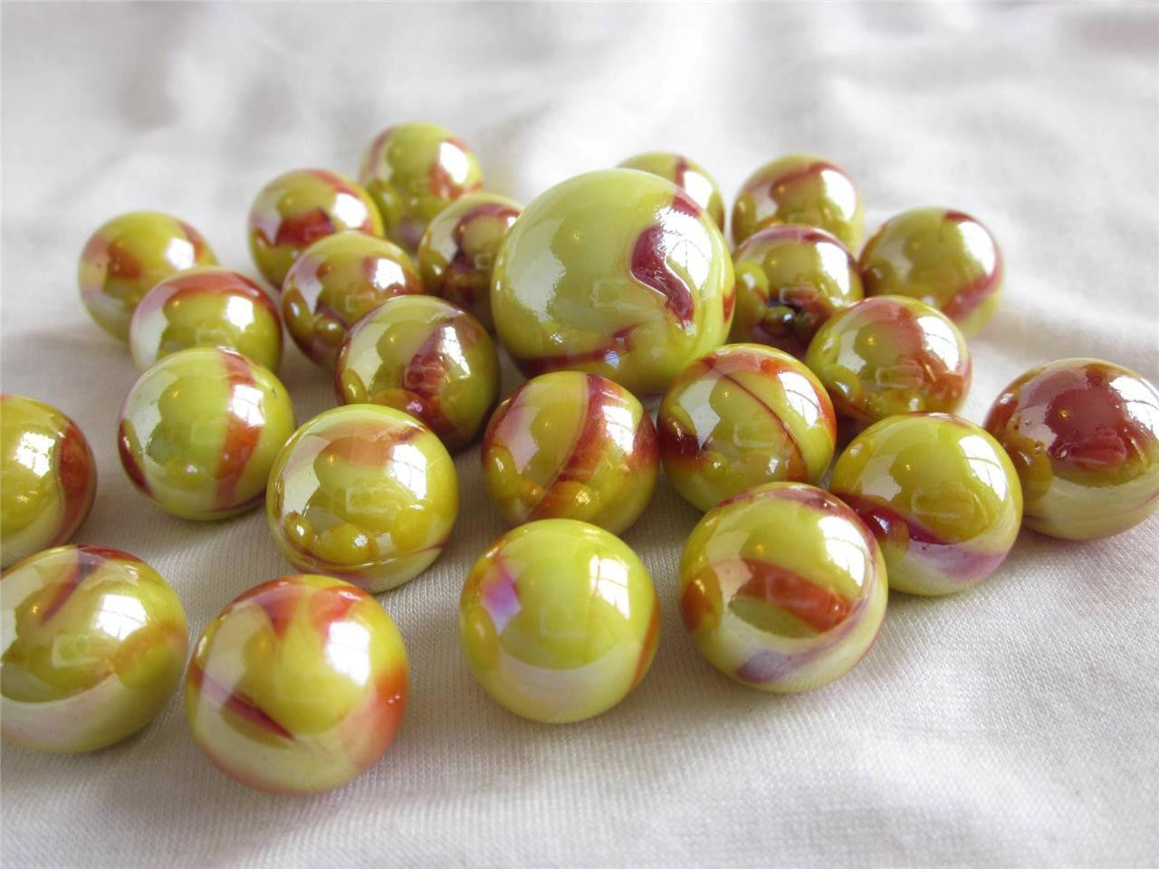 25-stingray-glass-marbles